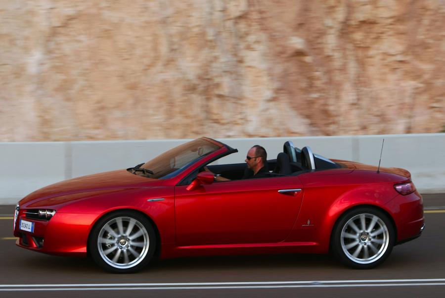 Alfa Romeo Spider (939E) 2008 года  (WW) (фото 10 из 40)